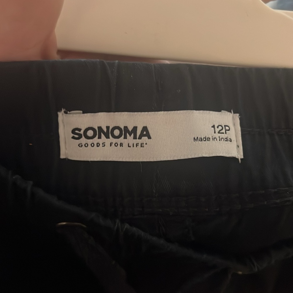 Sonoma Cotton Blend Black Pull On Capris - Picture 6 of 6